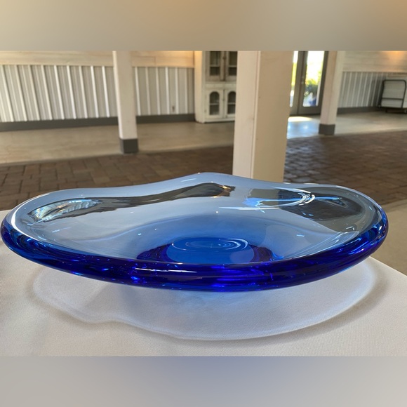 Vintage Oblong Art Handblown Blue Transparent Heavy Glass Bowl - Picture 2 of 6